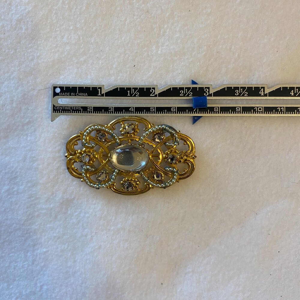 brooch